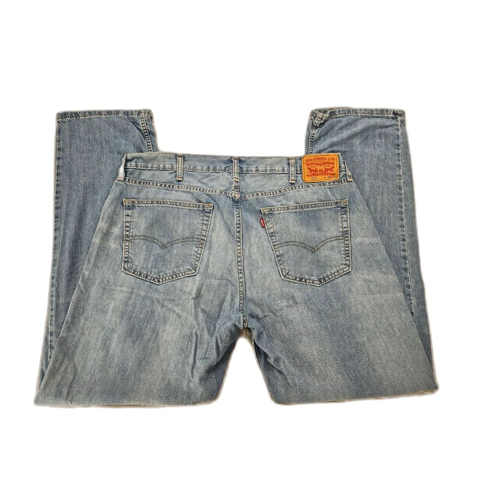 Levi's Jeans Mens 38x34 Blue Jeans Denim Relaxed Straight Leg Distressed